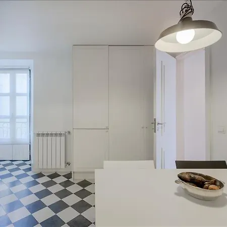 Sao Paulo Boutique * Лісабон